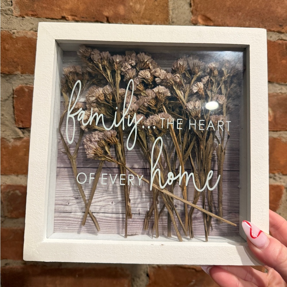 White Framed Family Quote Wall Art